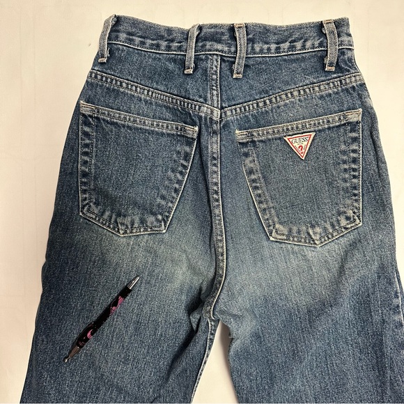 Vintage Guess Jeans - Picture 5 of 11